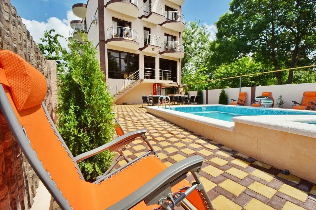 Хаус мария кабардинка,отель. Кабардинка раннее бронирование. Кабардинка раннее бронирование. Санаторий азимут здоровье солнечный кабардинка. Маринус кабардинка семейный.