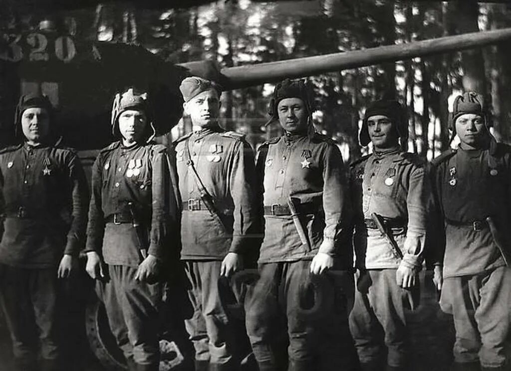 уральский добровольческий танковый корпус:пермские герои. 10-й гвардейский уральский добровольческий танковый корпус. памятник уральскому добровольческому танковому корпусу. знак ветеран. уральском добровольческом корпусе.