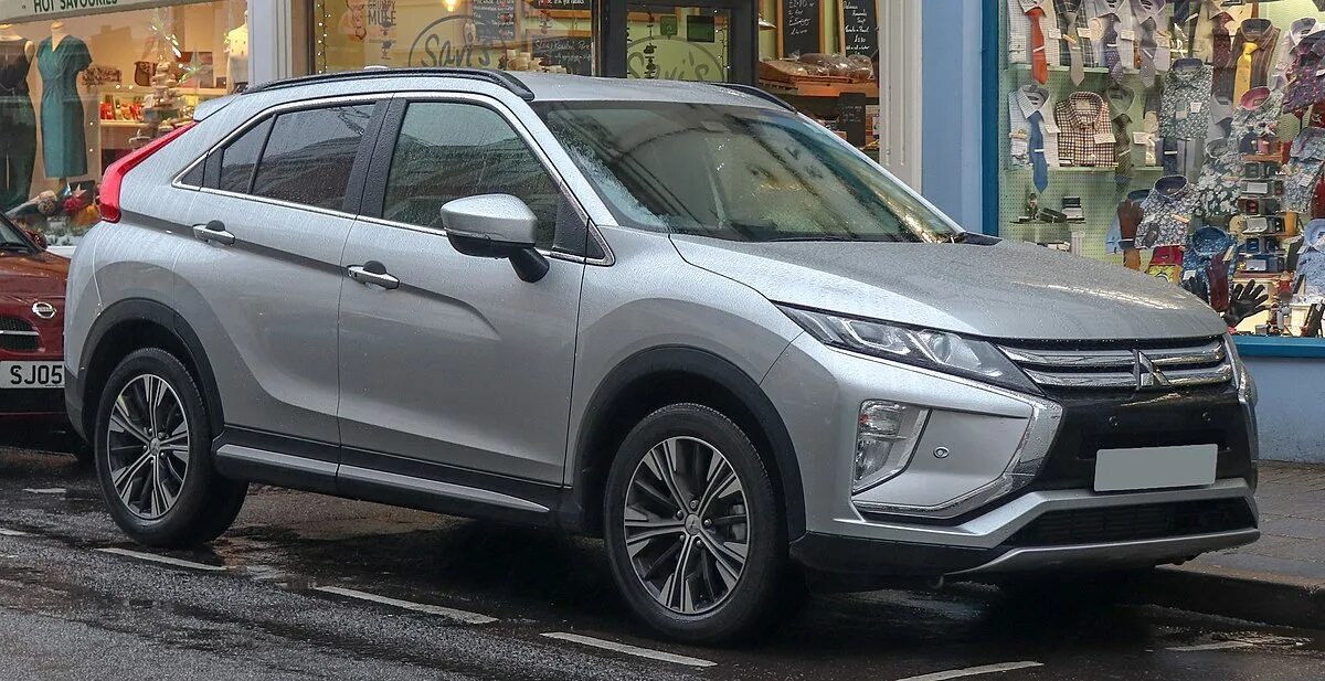 Nissan qashqai j11 диски кик. Эклипс кросс бу. Haval f7 r19. Мицубиси эклипс кросс 2020. Эклипс кросс бу.