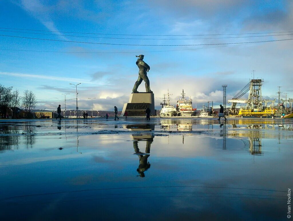 Североморск. Город Североморск. Г. Североморск памятники. Североморск набережная. Североморск площадь.