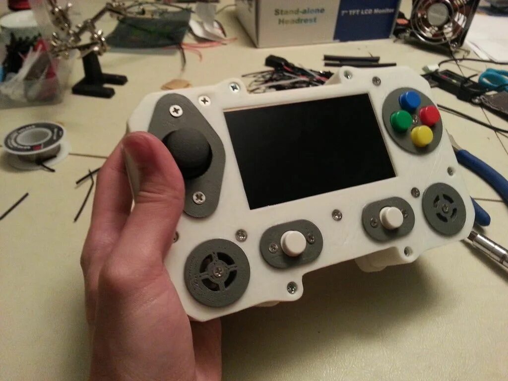 PortaBerry Pi (Handheld Raspberry Pi Emulator) by 3Derp - Thingiverse Игровая ко
