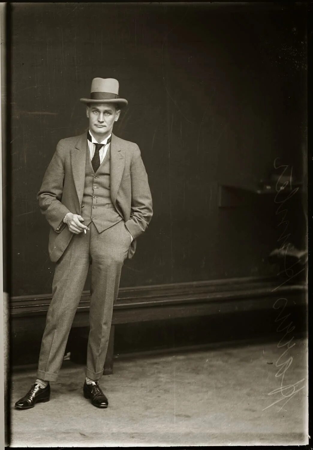 америка 20 век мода. бизнесмены 20 века. французские буржуа 19 века. купечество россии 19 век. 1920е мужская мода в сша.