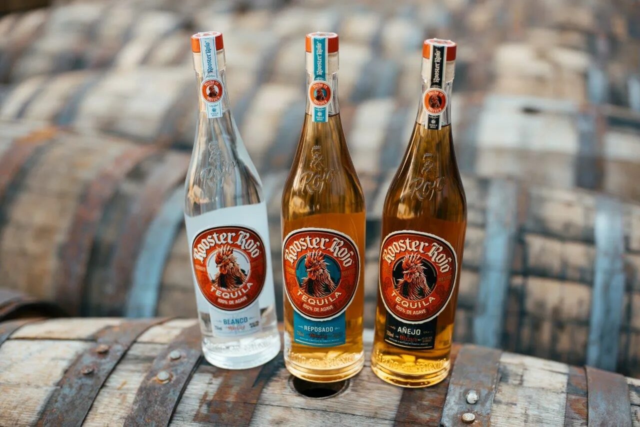 Рустер рохо. Текила rooster rojo. Rooster rojo tequila. Rooster rojo anejo. Текила rooster.