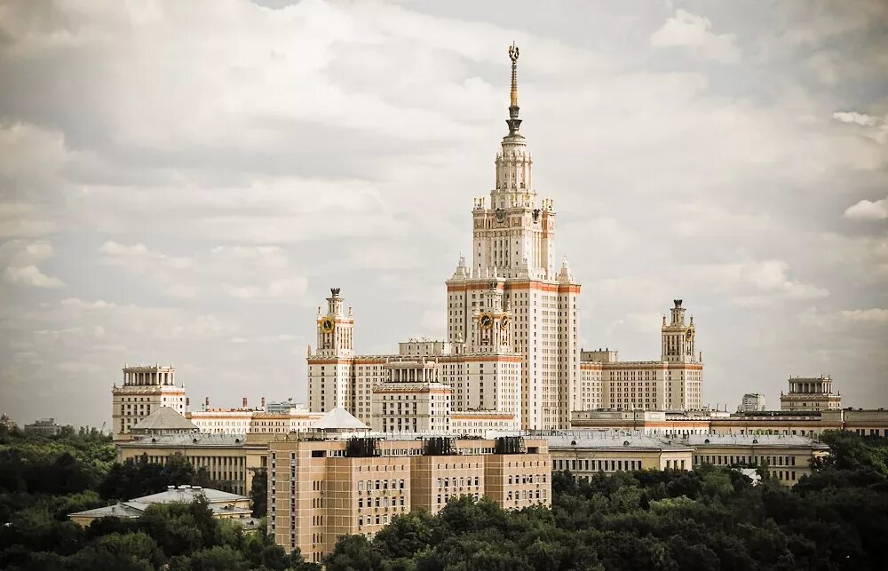 Московский государственный университет имени м.в.Ломоносова，МГУ. Сталинские высотки МГУ. Главное здание МГУ им Ломоносова. Москва высотка МГУ. Адреса корпусов мгу