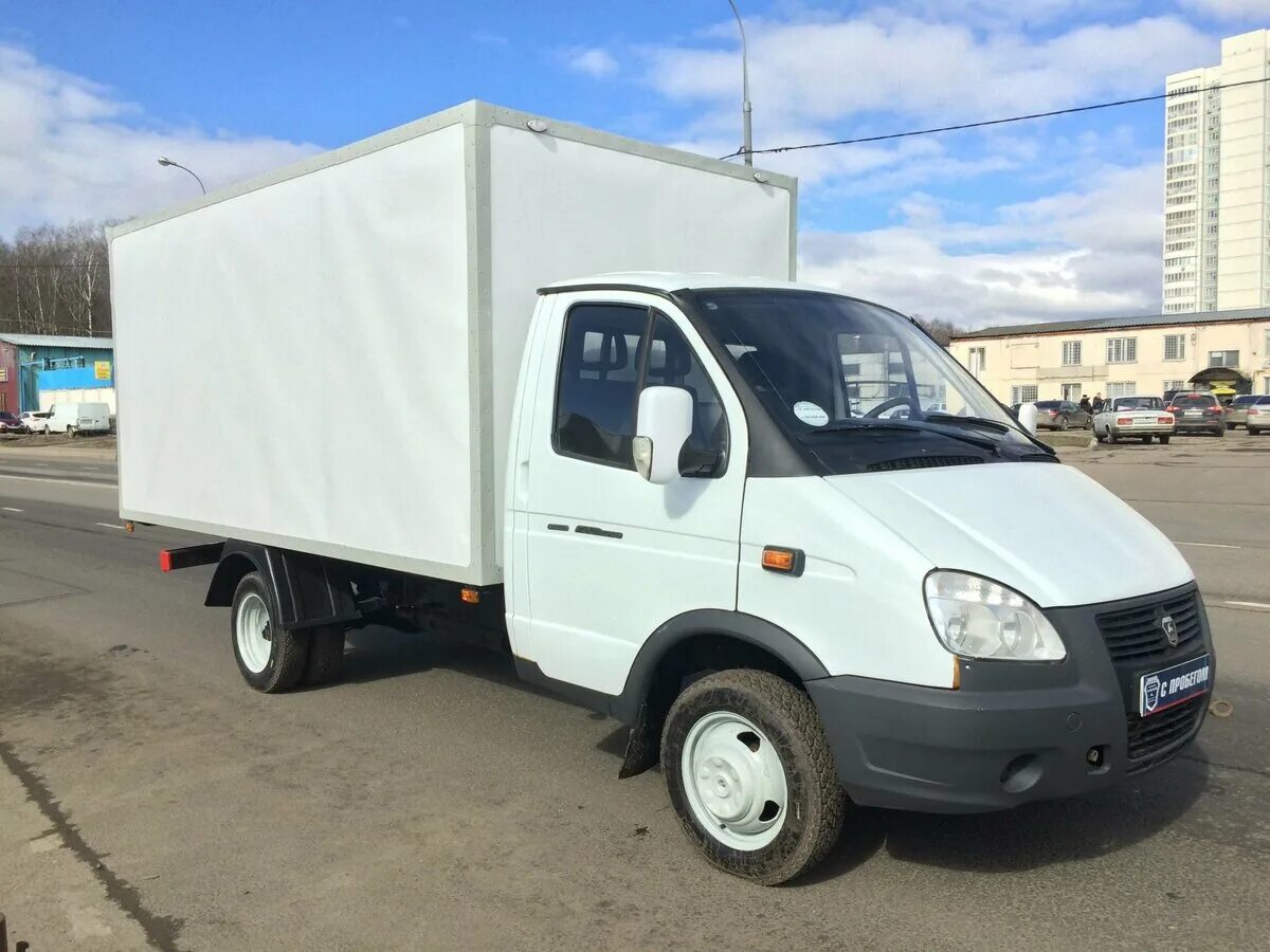 Газель 3302 с пробегом. Газель 3302 синяя тент. Газ 3302 газель эконом. Газель 3302 рефрижератор. Газель 3302 2001.
