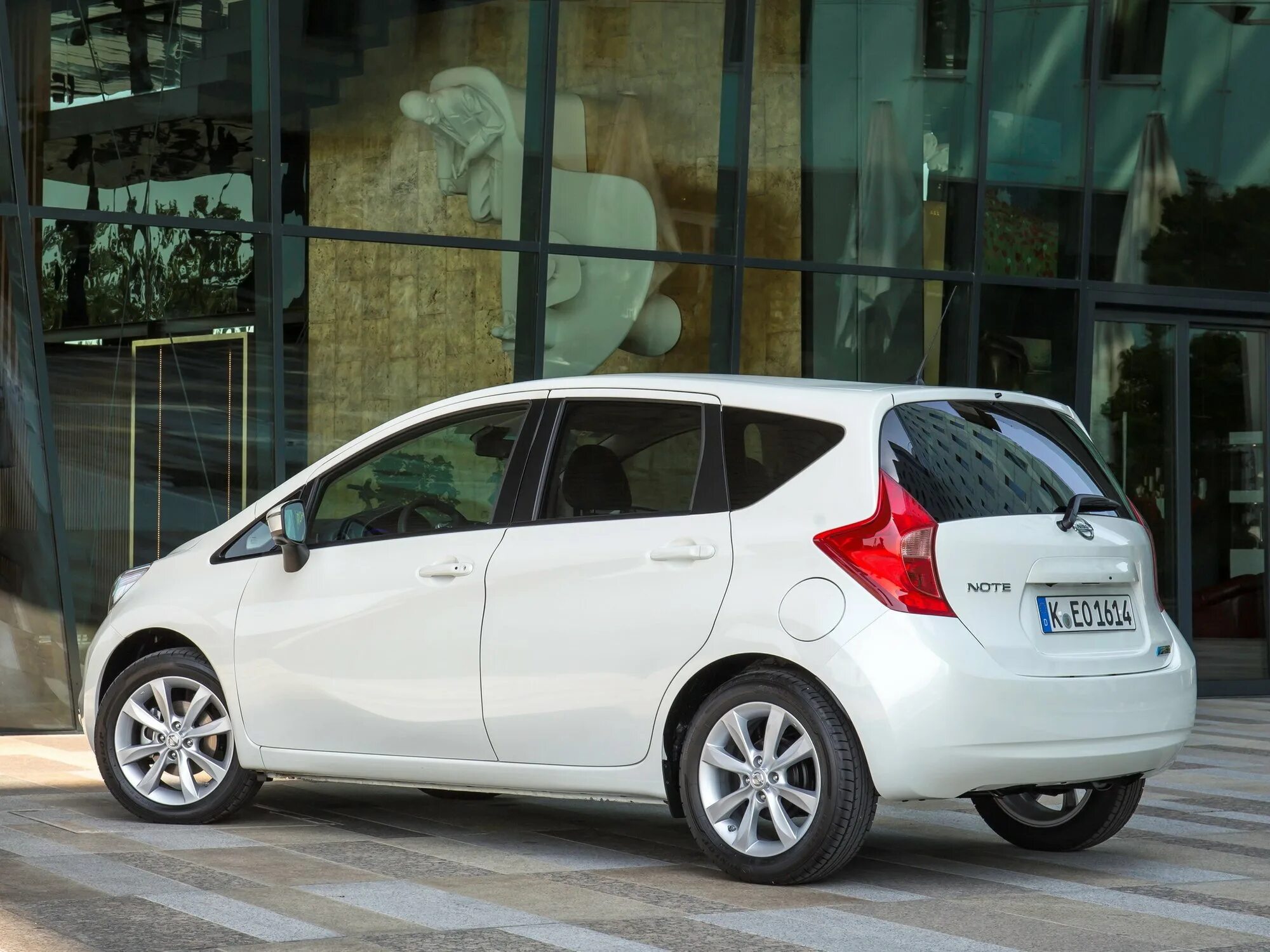 Ноте е12. Ниссан ноут е12. nissan note e12. nissan note e12 2013. nissan note 12.