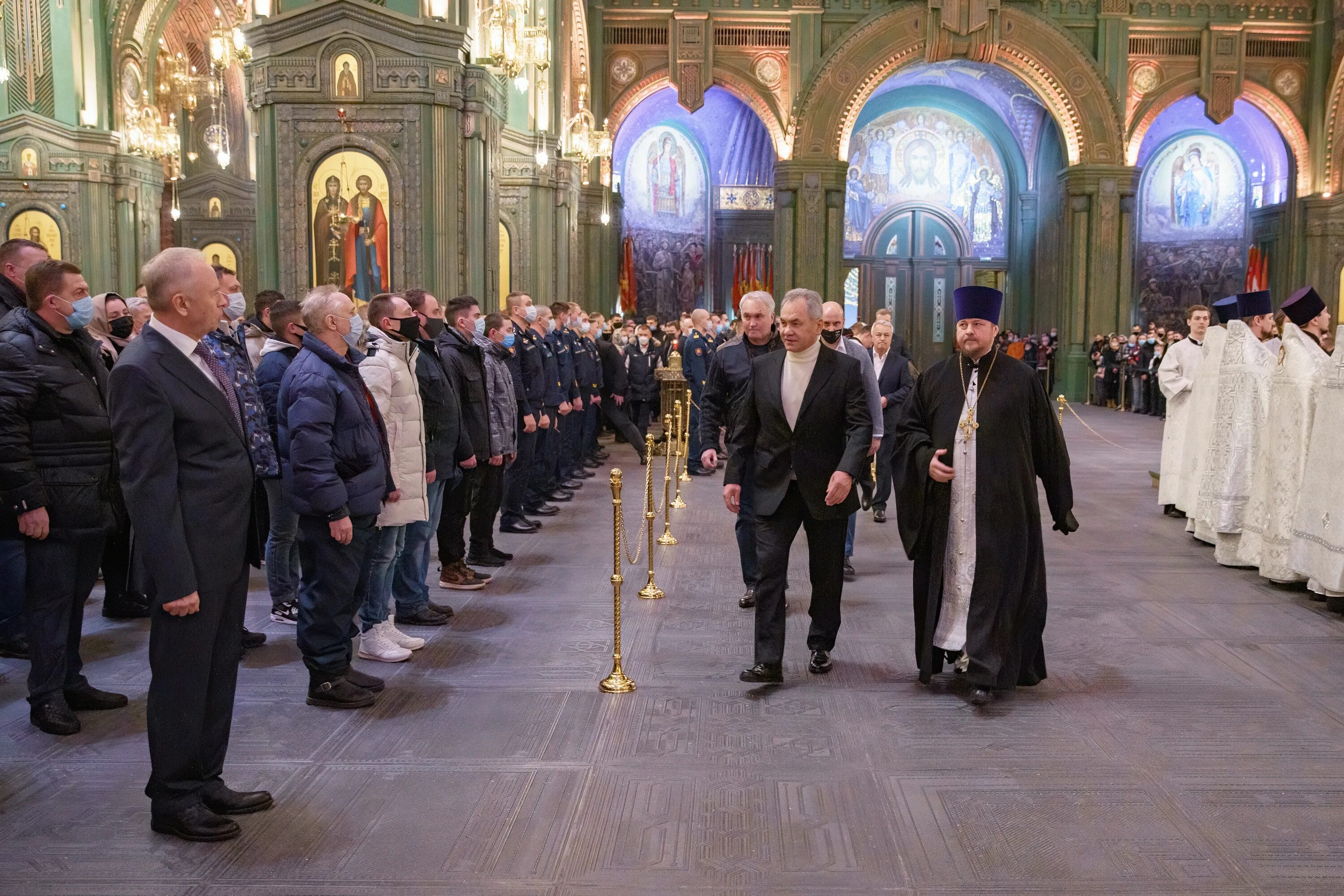 Служба в главном храме вооруженных. Литургия в главном храме вооруженных сил россии. литургия в главном храме вс рф. рождественское богослужение в главном храме вооруженных сил. рождественское богослужение в главном храме вс рф.