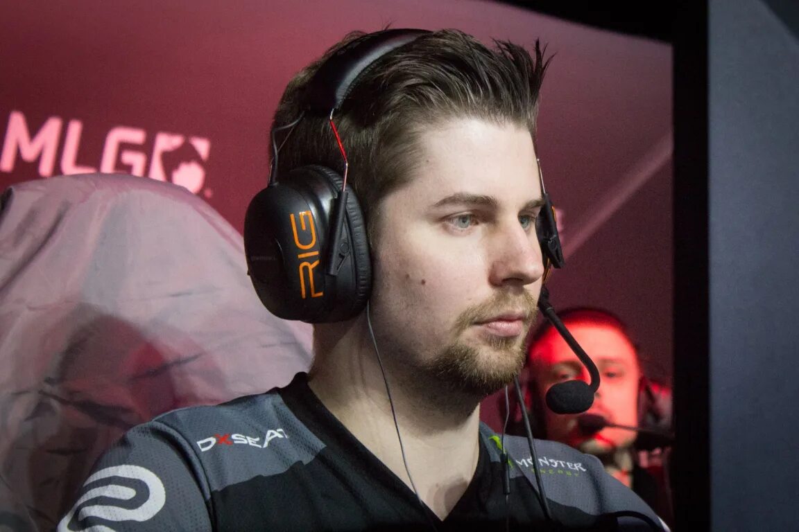 Про игроков cs go