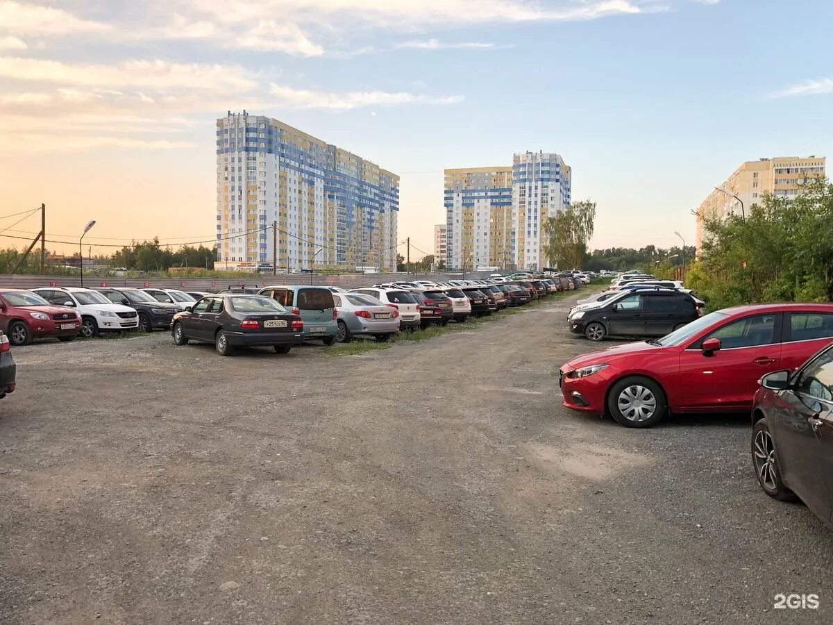 Микрорайон кольцово екатеринбург. Авиаторов, 10,. Микрорайон кольцово екатеринбург. Кольцово авиаторов. Кольцово авиаторов.