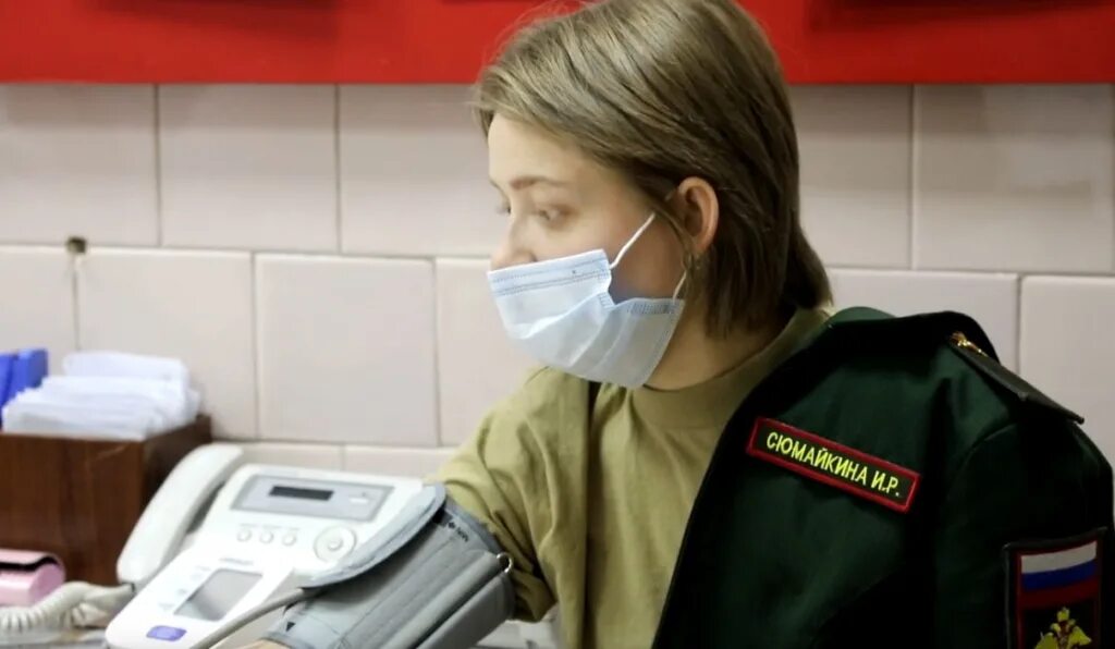 Военный госпиталь Улан-Удэ. Поликлиника военного госпиталя Улан Удэ. Военный госпиталь Боевая 5 Улан-Удэ. Госпиталь на боевой Улан-Удэ врачи.