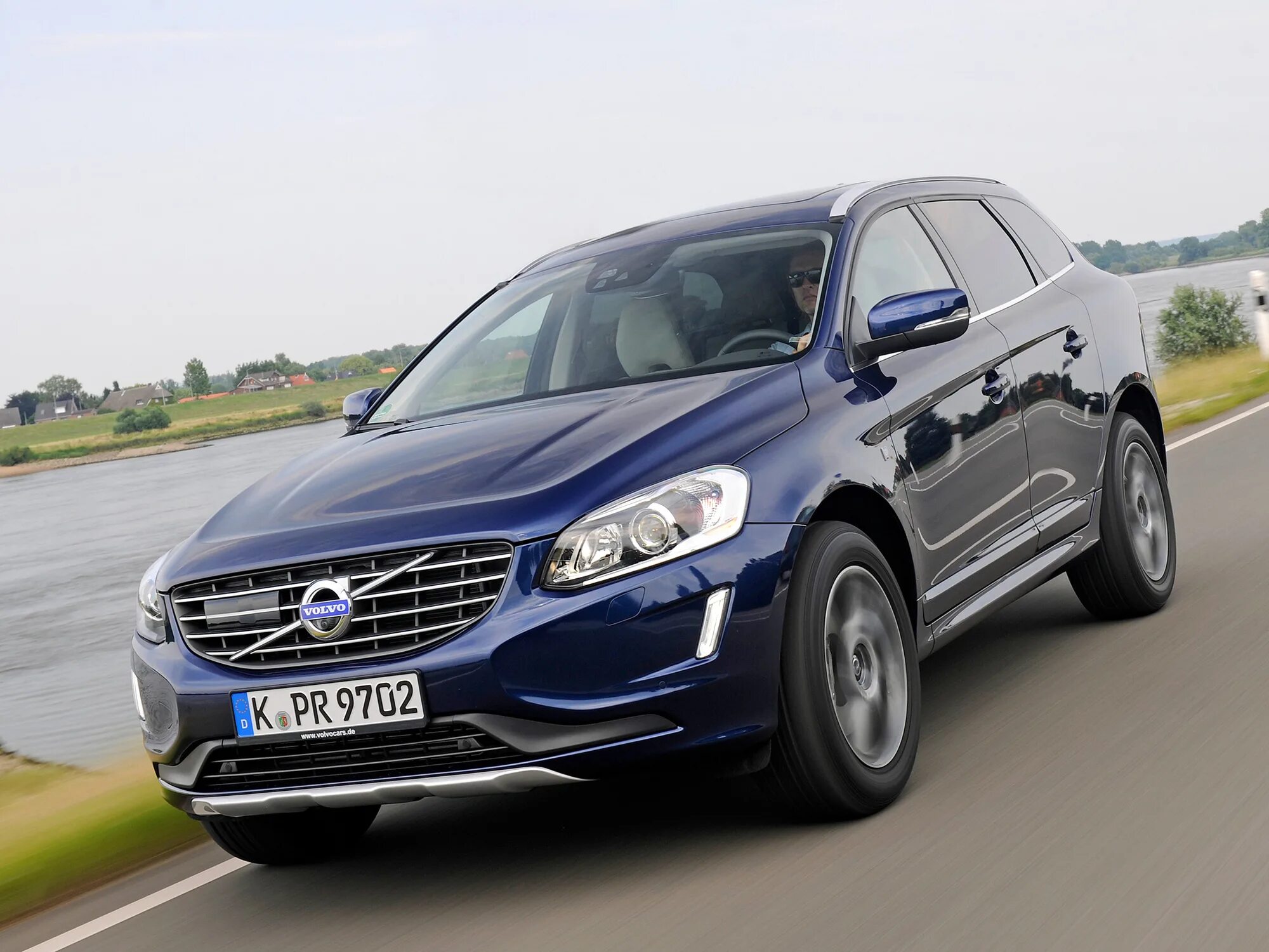 Вольво хс60 поколения. Volvo xc60 2014. Volvo xc60 1. Volvo xc60 синий. Вольво хс60 синяя.