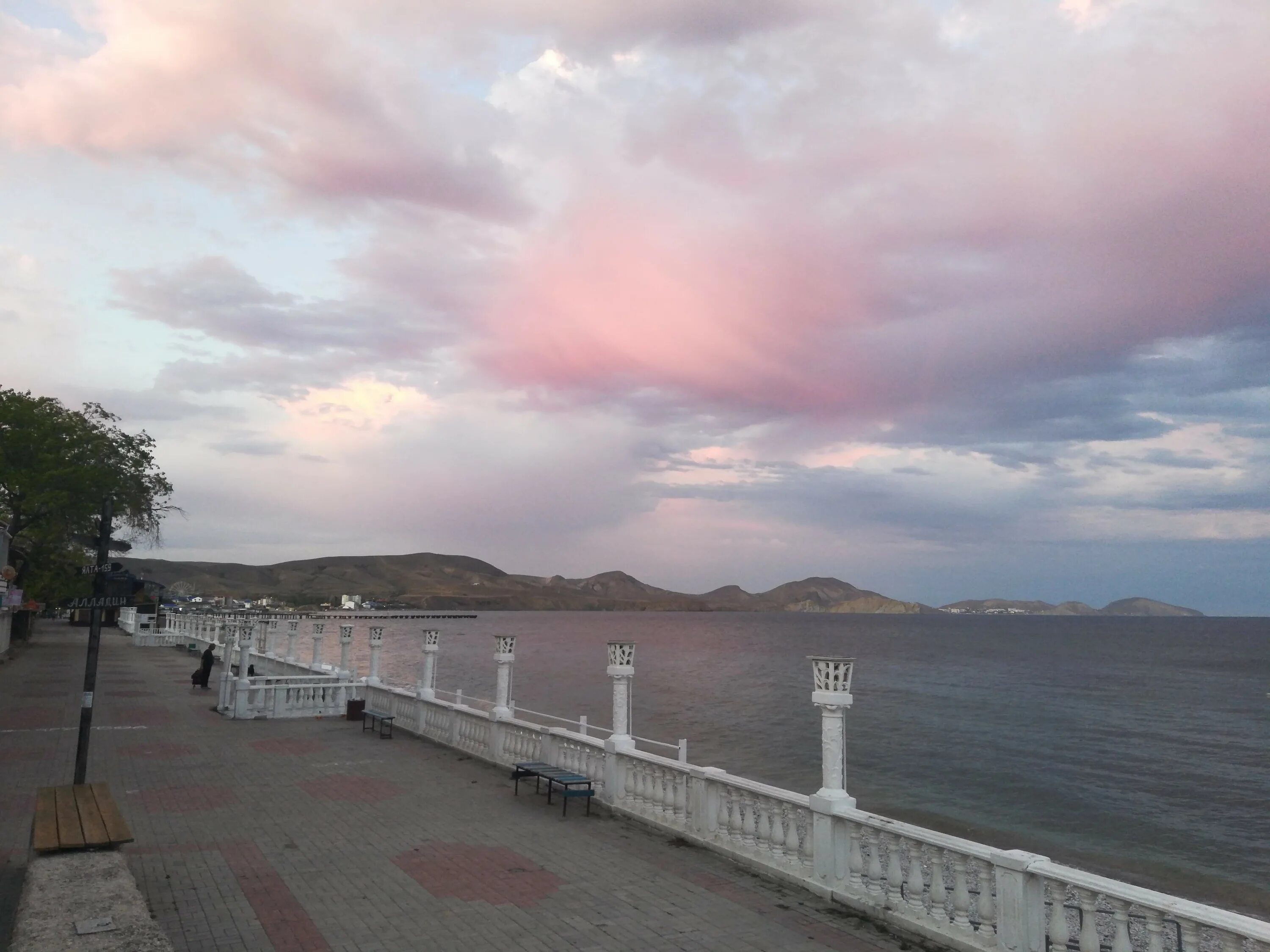 коктебель набережная 2022. коктебель крым центральная набережная. коктебель крым набережная. коктебель крым набережная 2022. коктебель новости набережная.