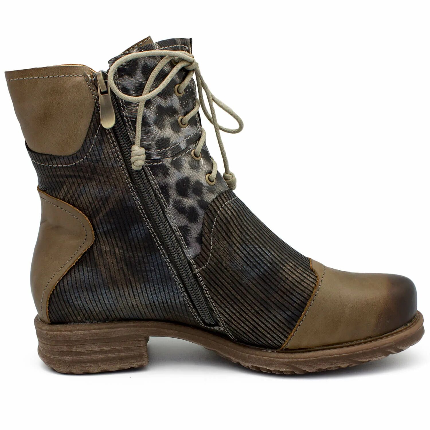Color boots
