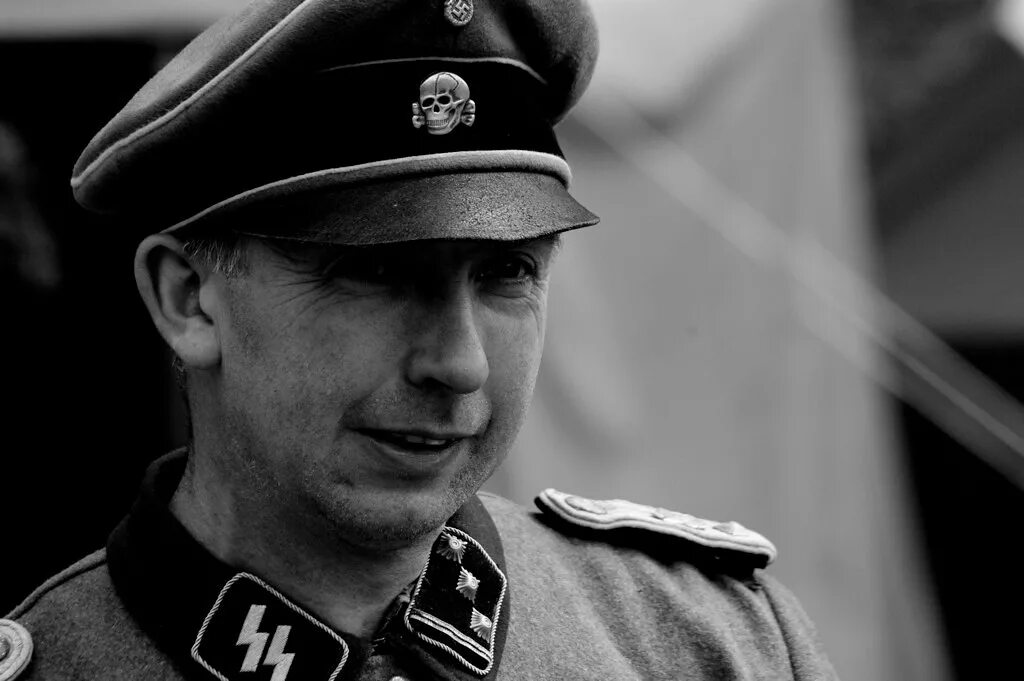 Ю сс. Офицеры Waffen SS. Ханс Дорр СС. Вернер Мейер офицер СС.
