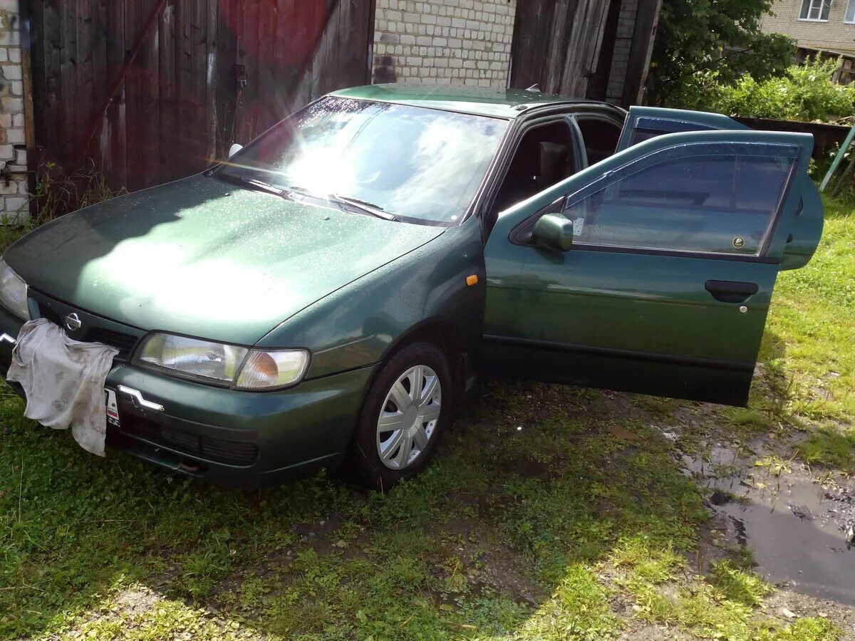 Nissan Almera 98 года. Ниссан Альмера 99 года. Альмера n15 1997.