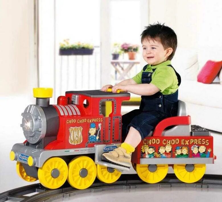 Интересное для мальчика 4 лет. Паровоз Пег Перего. Choo Choo Train каталка. Игрушки для двухлетнего мальчика.