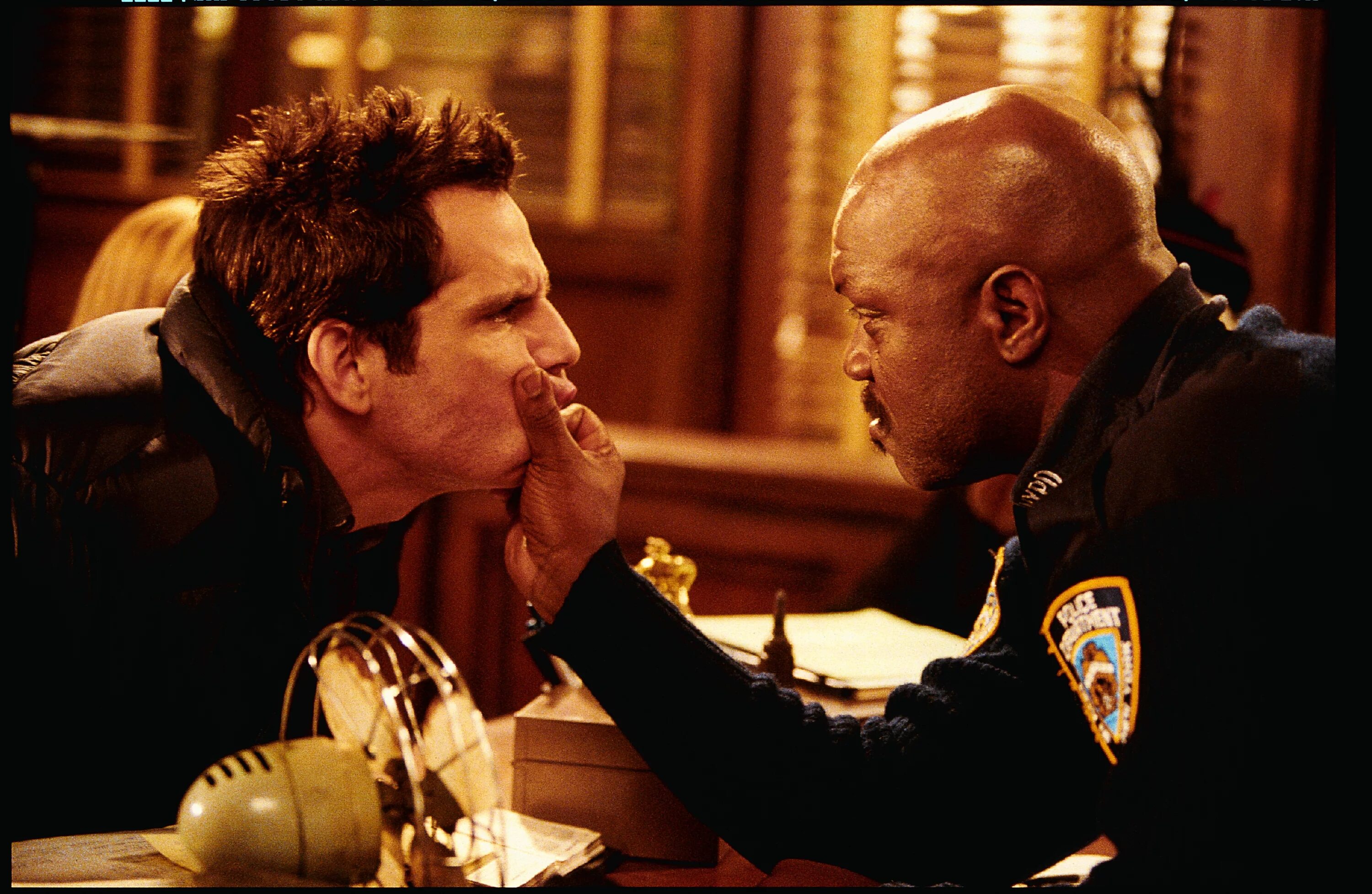 Название кинофильма. Название кинофильма. Джастин теру дюплекс. Бен стиллер дюплекс. Кэмерон диаз рыцарь дня.