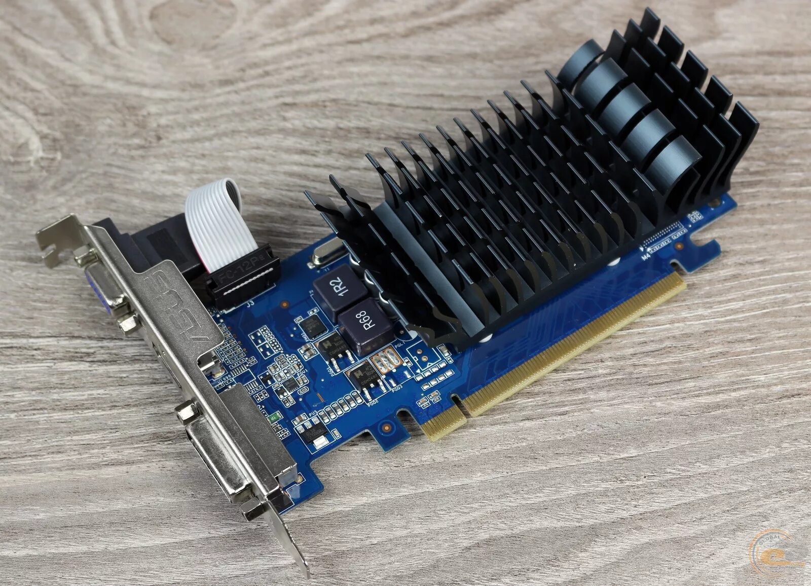 Geforce 210 1gb ddr3. Видеокарта geforce 210 1gb. nvidia geforce 210 asus. asus geforce gt210 1gb. видеокарта asus gt210 (1gb).