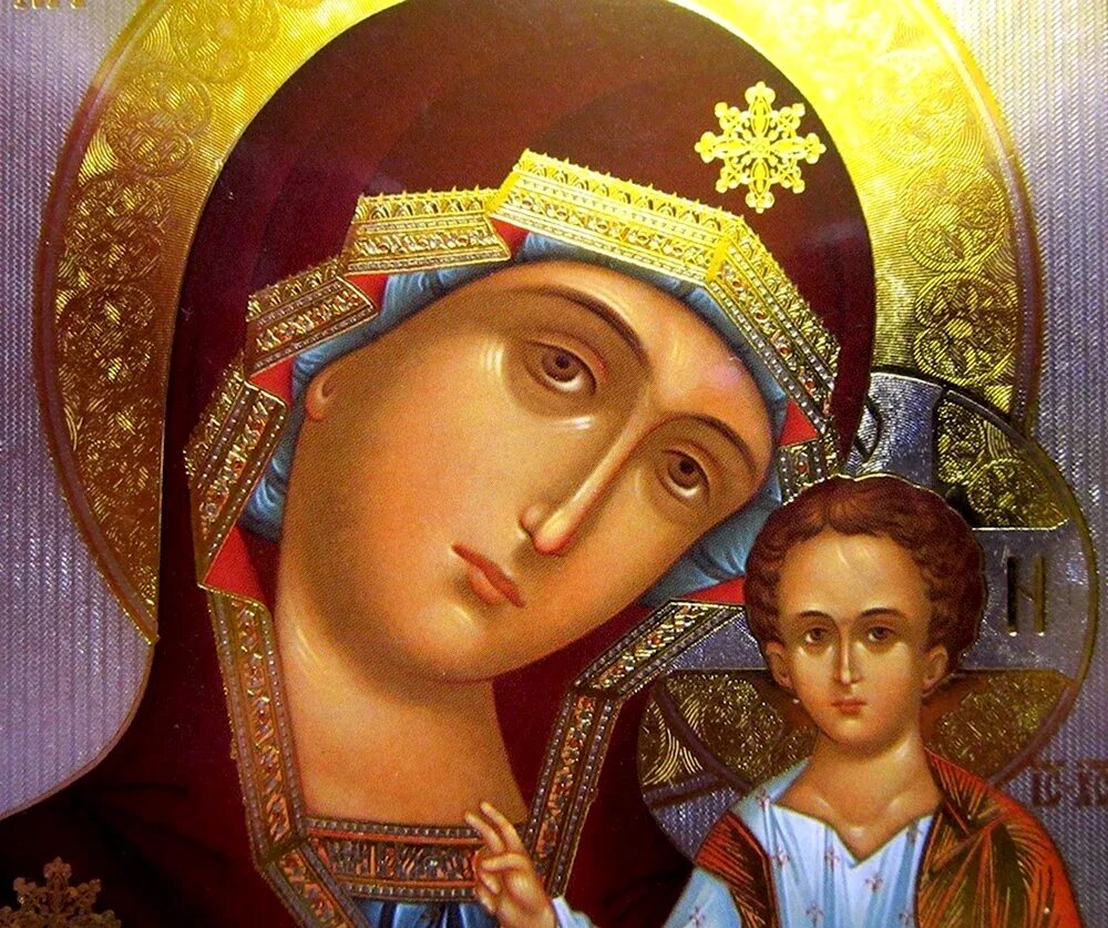 Обретение казанской иконы божией матери живопись. Казанская икона божией матери праздник 2022. Явление иконы пресвятой богородицы во граде казани (1579). Казанская икона богородицы, иверская, владимирская. Праздник матроны казанской иконы божией.