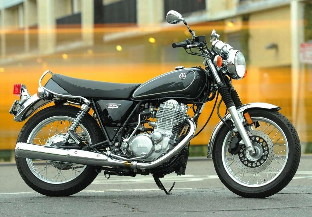 Мотоцикл yamaha 400. Yamaha sr400. Yamaha sr400 SR. Yamaha SR 400 2015. 2% Yamaha sr400.