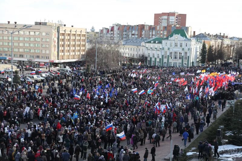 Хлопки в орле сегодня. Митинги в Орле сейчас. Митинг в Орле сегодня. Митинг в Орле сегодня видео. В Орле 15.02. Прошел митинг.