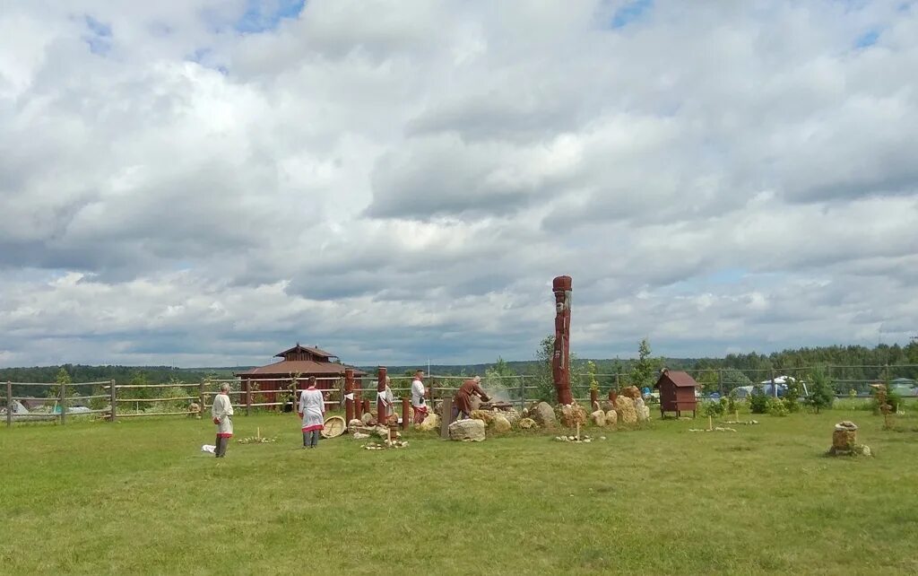 красотынка калужская область капище. языческое капище калуга. красотынка калуга. красотынка калужская область капище. капище калужская область.