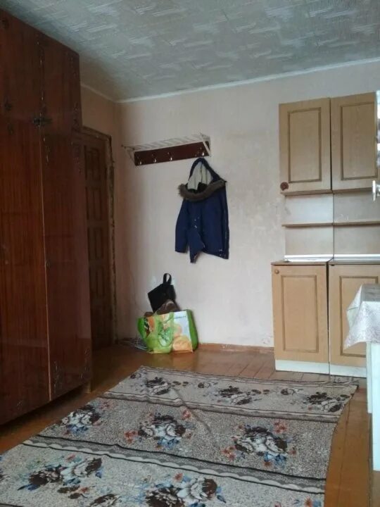 Хостел барнаул привокзальная 9. Куета 29 барнаул. Ул куета , д. Ленина. Комната стоит барнаул.