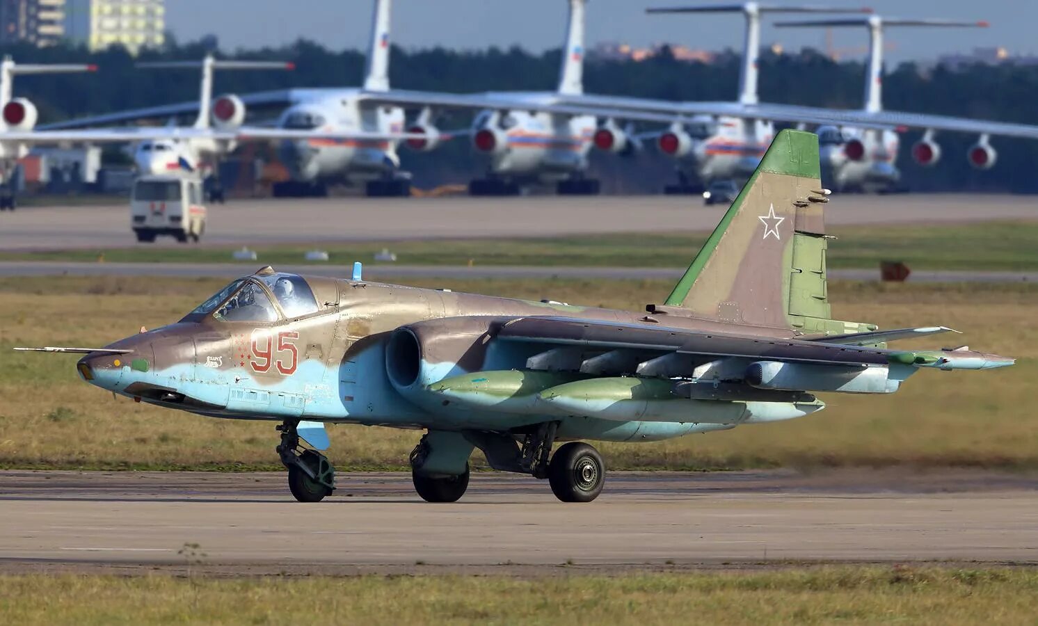 Су 25. Су-25см3 Суперграч. Су-25 Штурмовик. Самолет Суперграч Су-25см3. Су-25см3 Витебск.