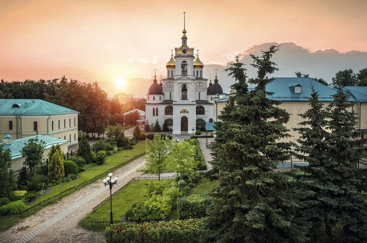 Дмитровский Кремль (музей-заповедник). Дмитров город. Дмитров Московская область. Дмитровский Кремль в Дмитрове. Россия московская область дмитров