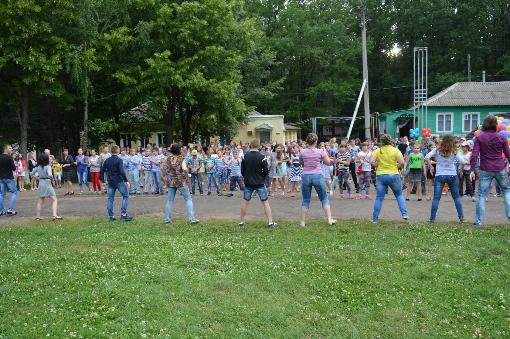 Детский лагерь 3 смена. Лагерь Алые паруса Ливны. Летний лагерь Алые паруса. Пионерский лагерь в Ливнах. Детский лагерь Алые паруса Ливны Орловская область.