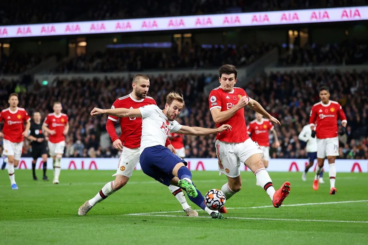 Манчестер юнайтед видео голов. Manchester united tottenham. manchester united vs tottenham. манчестер юнайтед тоттенхэм фото.