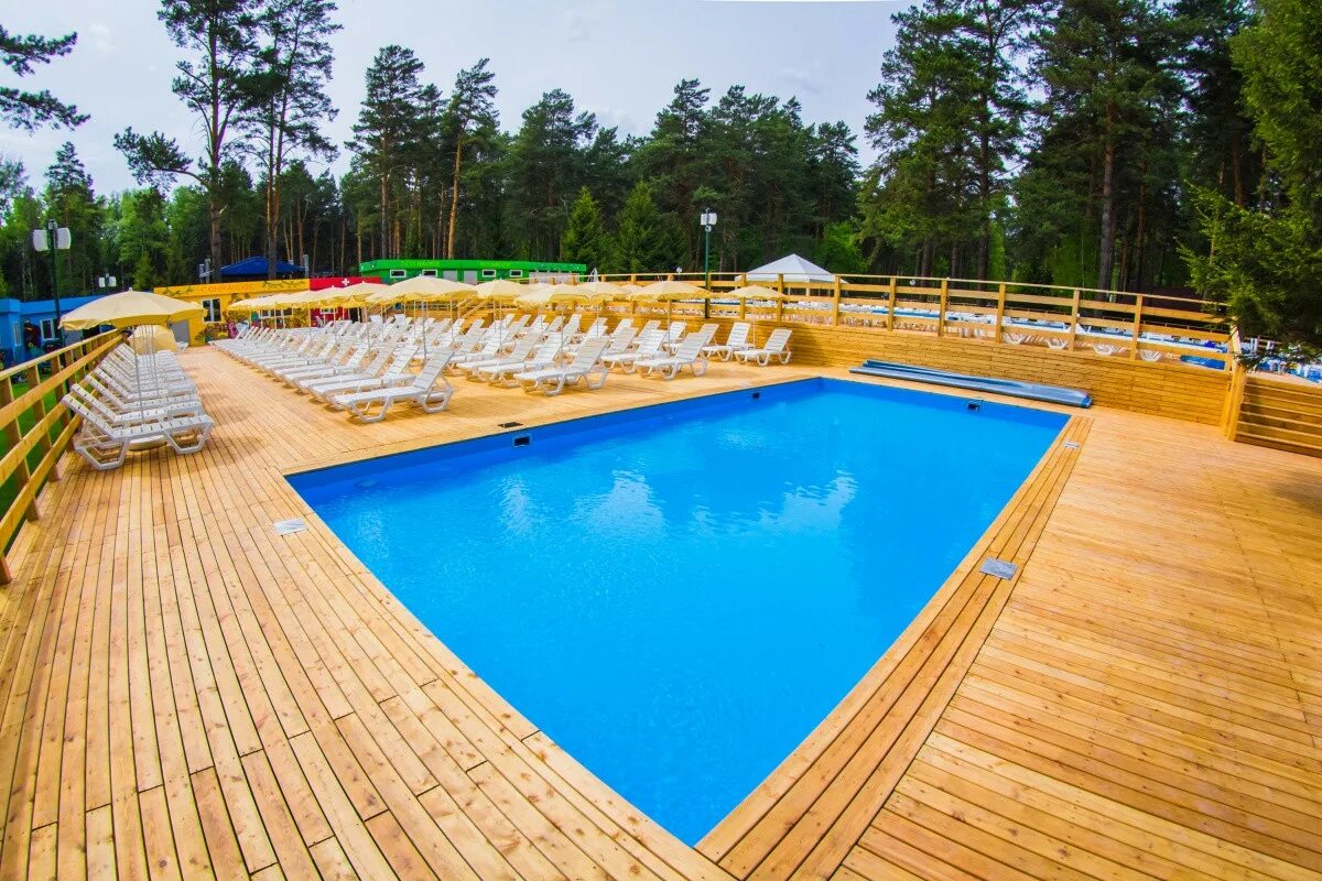Бассейн океан красноярск. Открытые бассейны в красноярске. Бассейн 78 добровольческой бригады красноярск. Бассейн остров татышев красноярск. Адмирал экопарк красноярск.