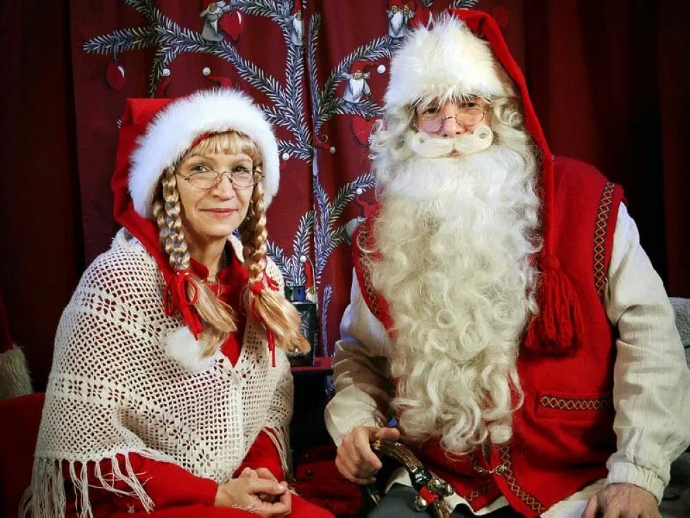Муори жена йоулупукки. Дед Мороз в Финляндии йоулупукки. Финский дед Мороз йоулупукки.