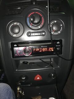 Магнитола рено меган 2 вместо штатной