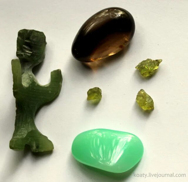 хризопраз камень. нефрит хризопраз. эпидот хризопраз. камни берилл,агат, хризопраз. зеленый агат, жадеит, нефрит.