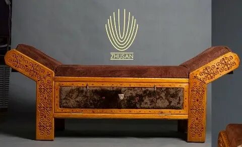 Үлкен емізіктері бар кеуделердің фотосуреттері