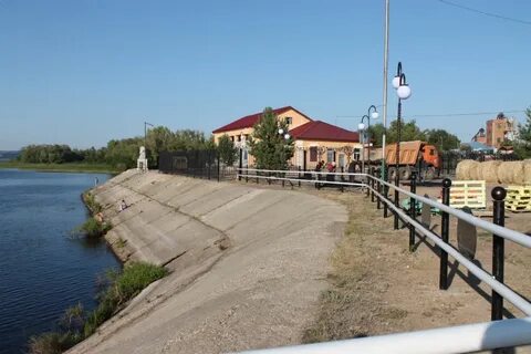 Поселок маркса