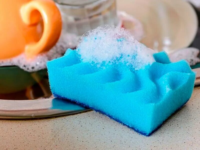 Как сделать мыло для посуды мыть. Губка для посуды с пеной. кухонные губки для мытья посуды. необычные губки для посуды. мыльные мочалки для посуды.