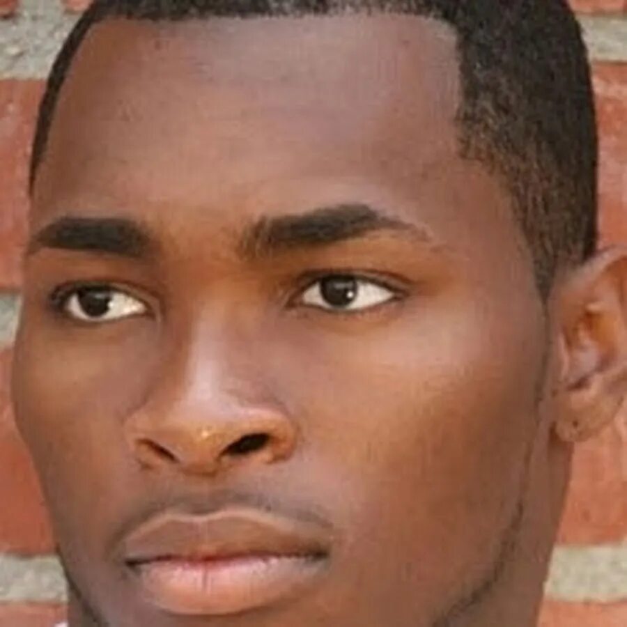 Черный человек. Чернокожая с большим носом. Интересные лица. Нос афроамериканцев. Нос афроамериканцев.