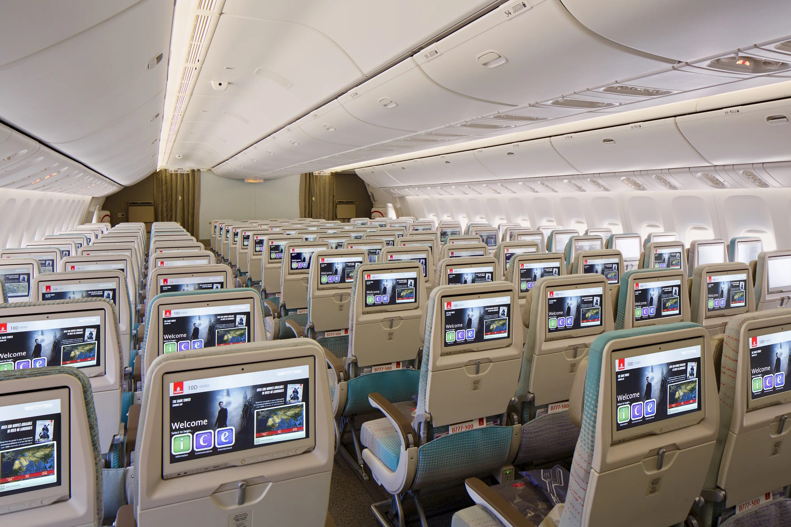 Emirates forced to compensate passenger for misleading ad - AeroTime