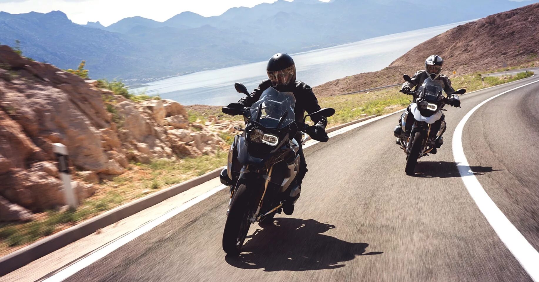 Мотопрокат. Мотоцикл на прокат в австрии. Rend moto. Rend moto. Мотоциклитор.