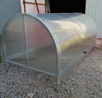 Парник из поликарбоната бабочка