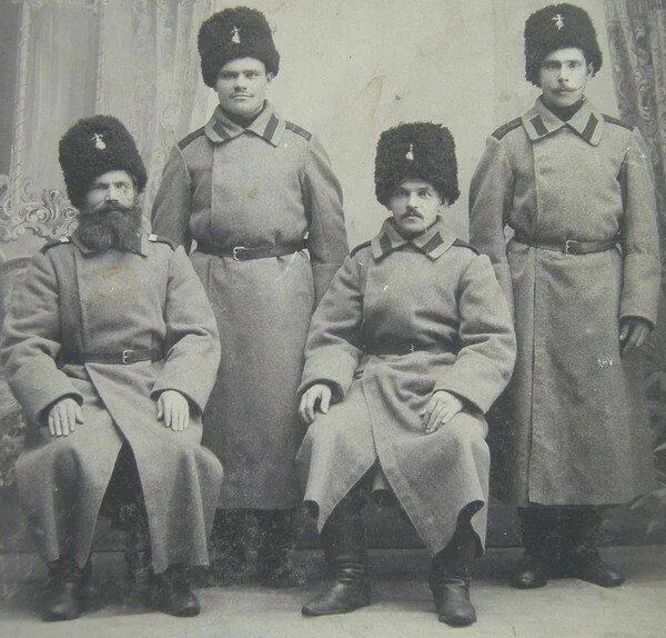 Военная форма российской царской армии 20 века. Унтер офицер худоянц яков михайлович. Рядовой солдат царской армии. Ополченец царской армии. 254-й пехотный николаевский полк.