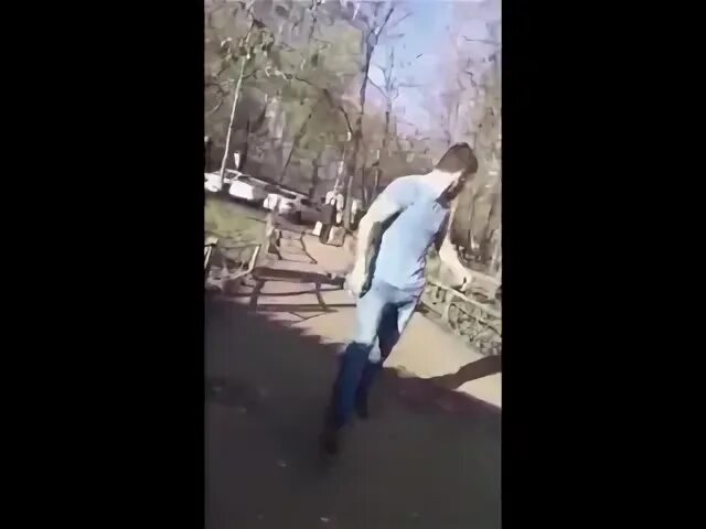 Проучил хулиганов в классе