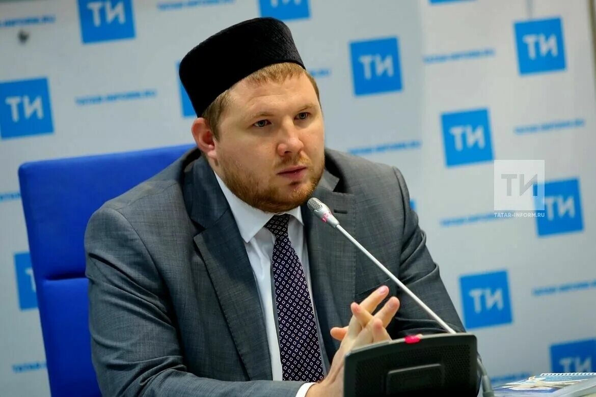 Рустем вахитов. Ранис вахитов дум рт. ранис хазрат вахитов.