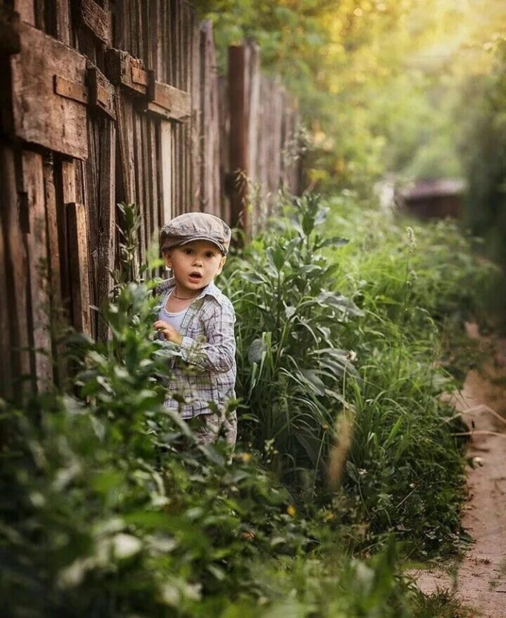 Малыши. В деревне. Фотосессия в деревенском стиле. Деревенская фотосессия. Детская фотосессия в деревне. Baby village