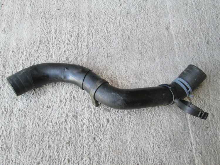 Переходник трубок радиатора отопителя фокус 3. Seat cordoba патрубок печки. 6 артикул. Патрубок печки поло. Vw polo 2014 нижний патрубок печки.