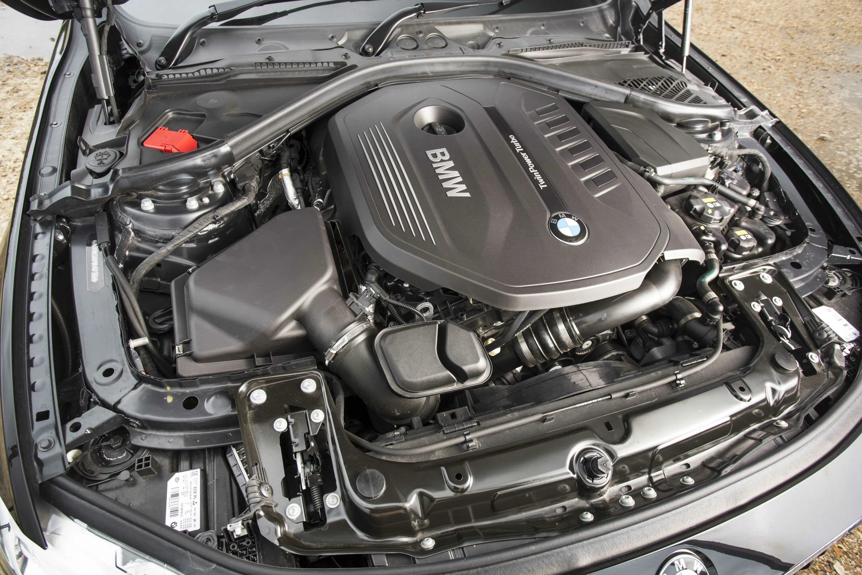 Bmw f30 моторы. Мотор бмв 540i. Bmw g30 моторы. Bmw g30 моторы. Bmw g30 моторный отсекгенератлр.