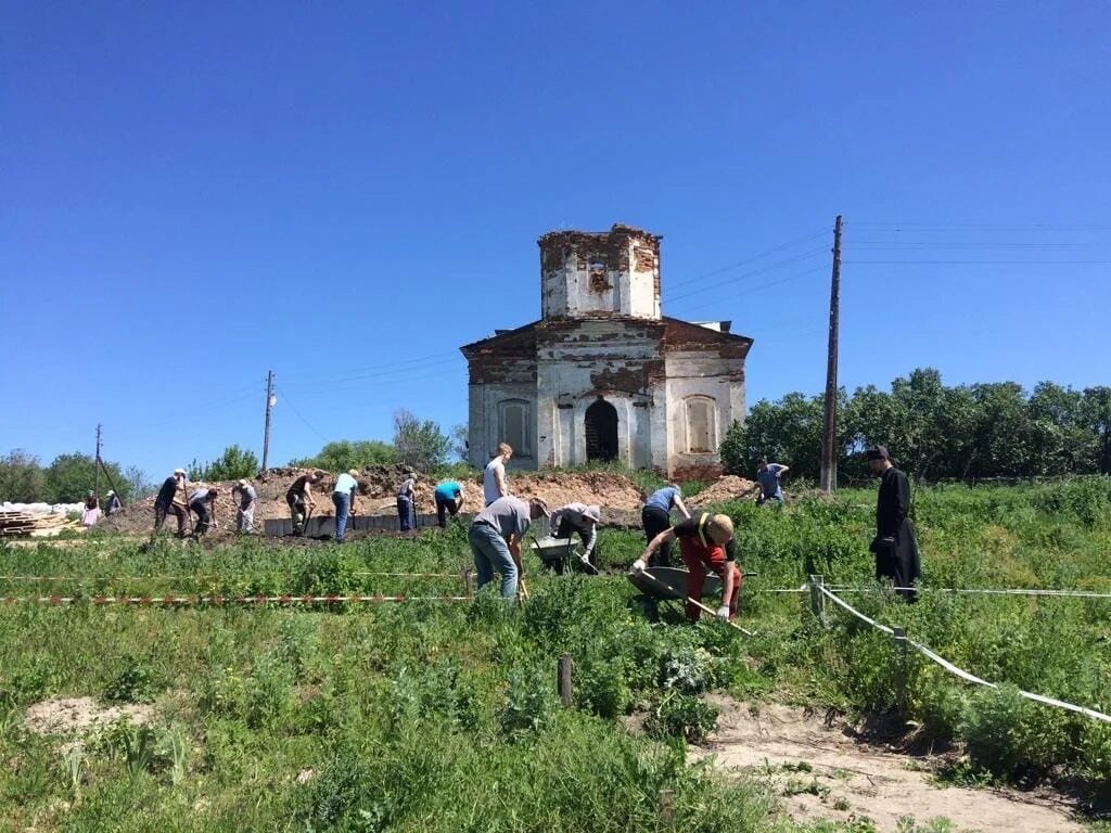 Лох ждёт туристов - Правительство Саратовской области