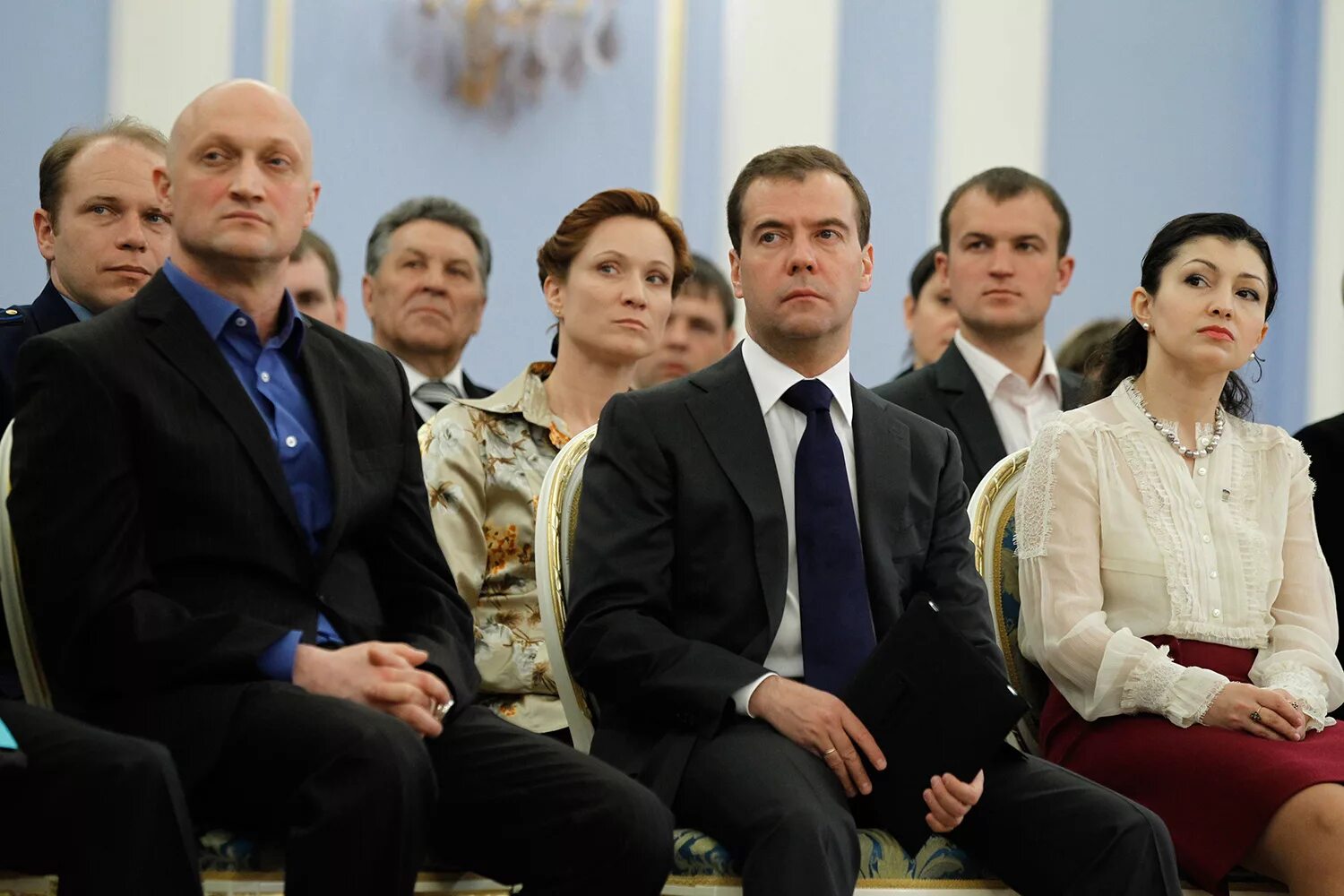 Смешные фото. Споры в парламенте. Смешные политики. Смешные кадры политиков. Меркель.